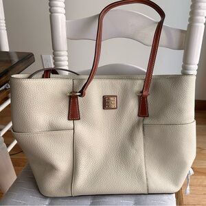 Elegant Cream Tote Bag with Brown Accents